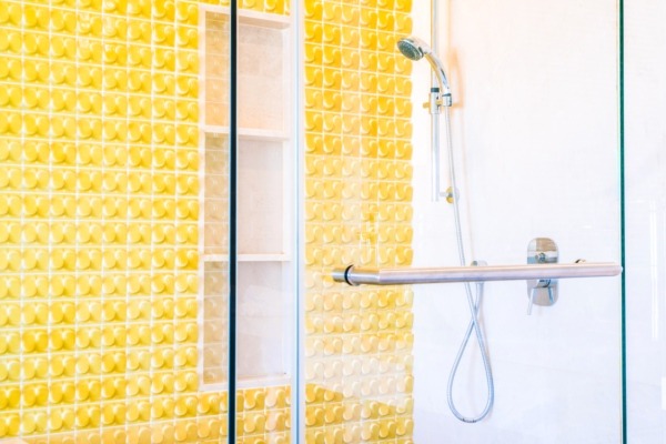 5 motivos para elegir mamparas de ducha sin marcos